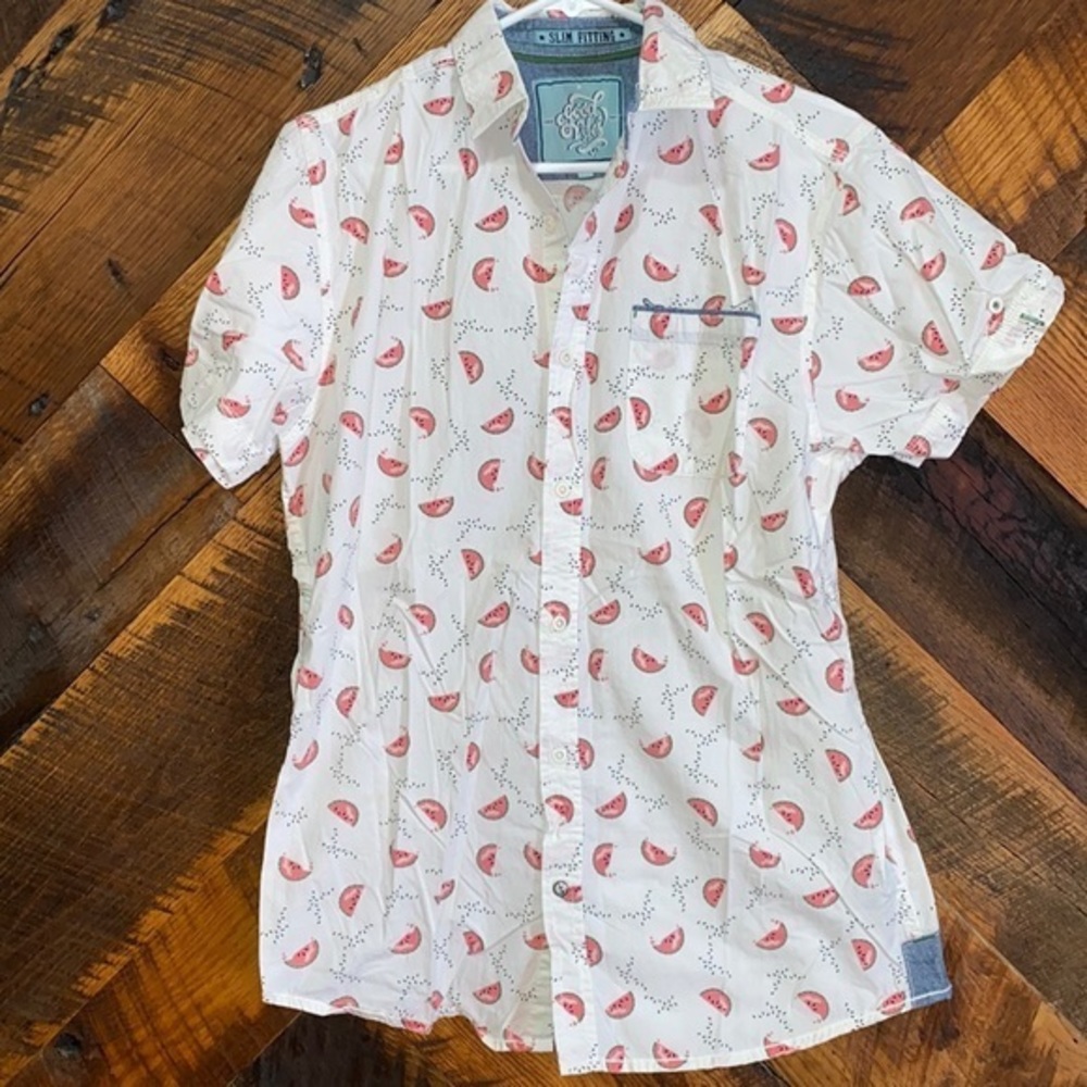 Good Vibes , slim fitting size medium